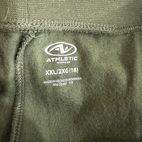 New Boy's Athletic Works SweatPants Athletic jogger green, sz XXL,‎ NWT - Picture 5 of 6